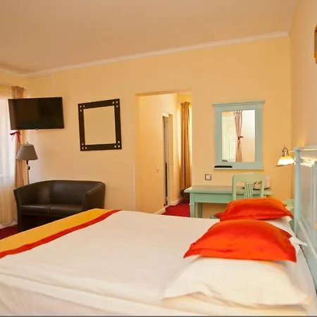 Hotel Bastion 3*